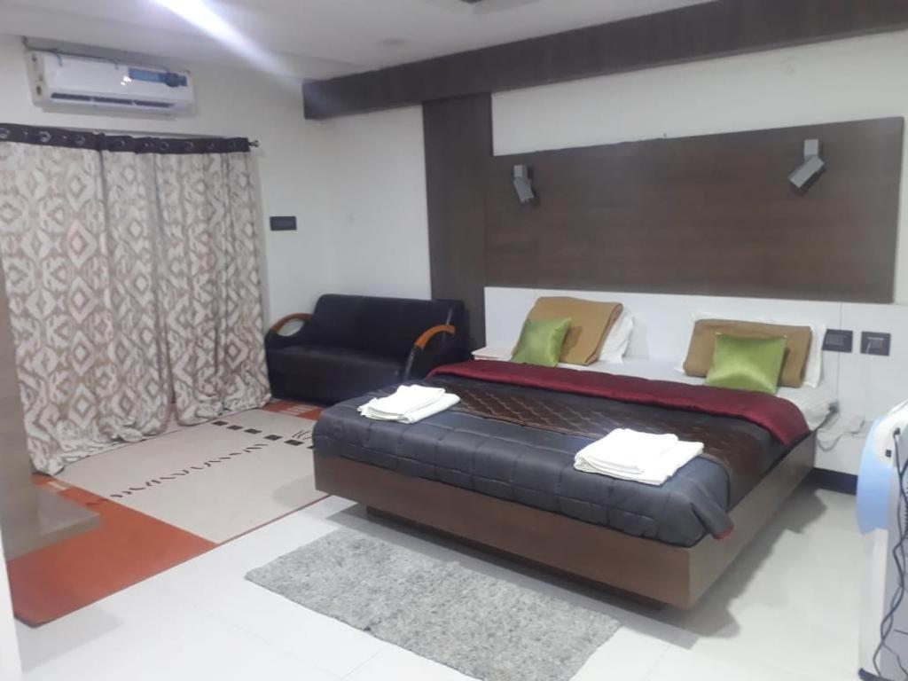 Grand Meridian Vinnamangalam Dış mekan fotoğraf